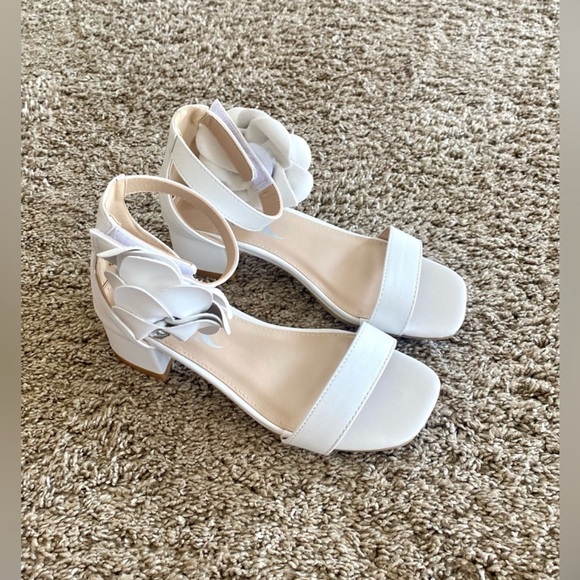 ๐ Girls Clothing - Sizes 6 to 10 ๐ - Picture 7 of 16